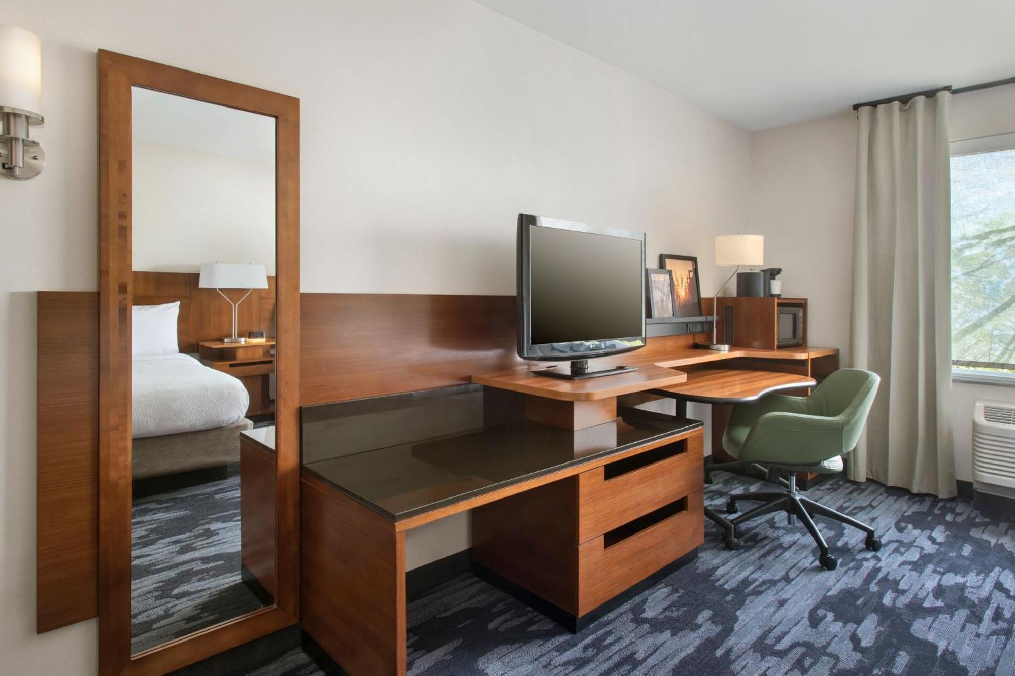 Fairfield Inn & Suites By Marriott Watertown Thousand Islands Exteriör bild