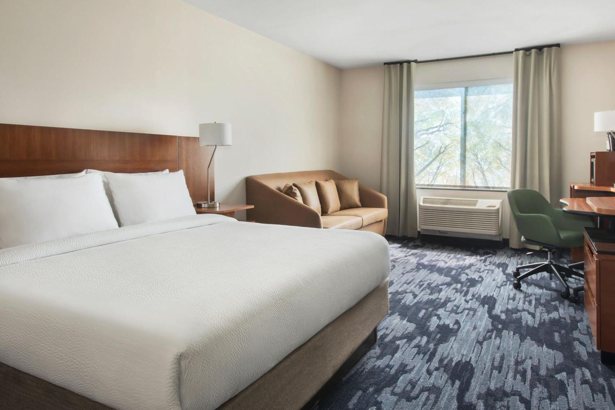 Fairfield Inn & Suites By Marriott Watertown Thousand Islands Exteriör bild