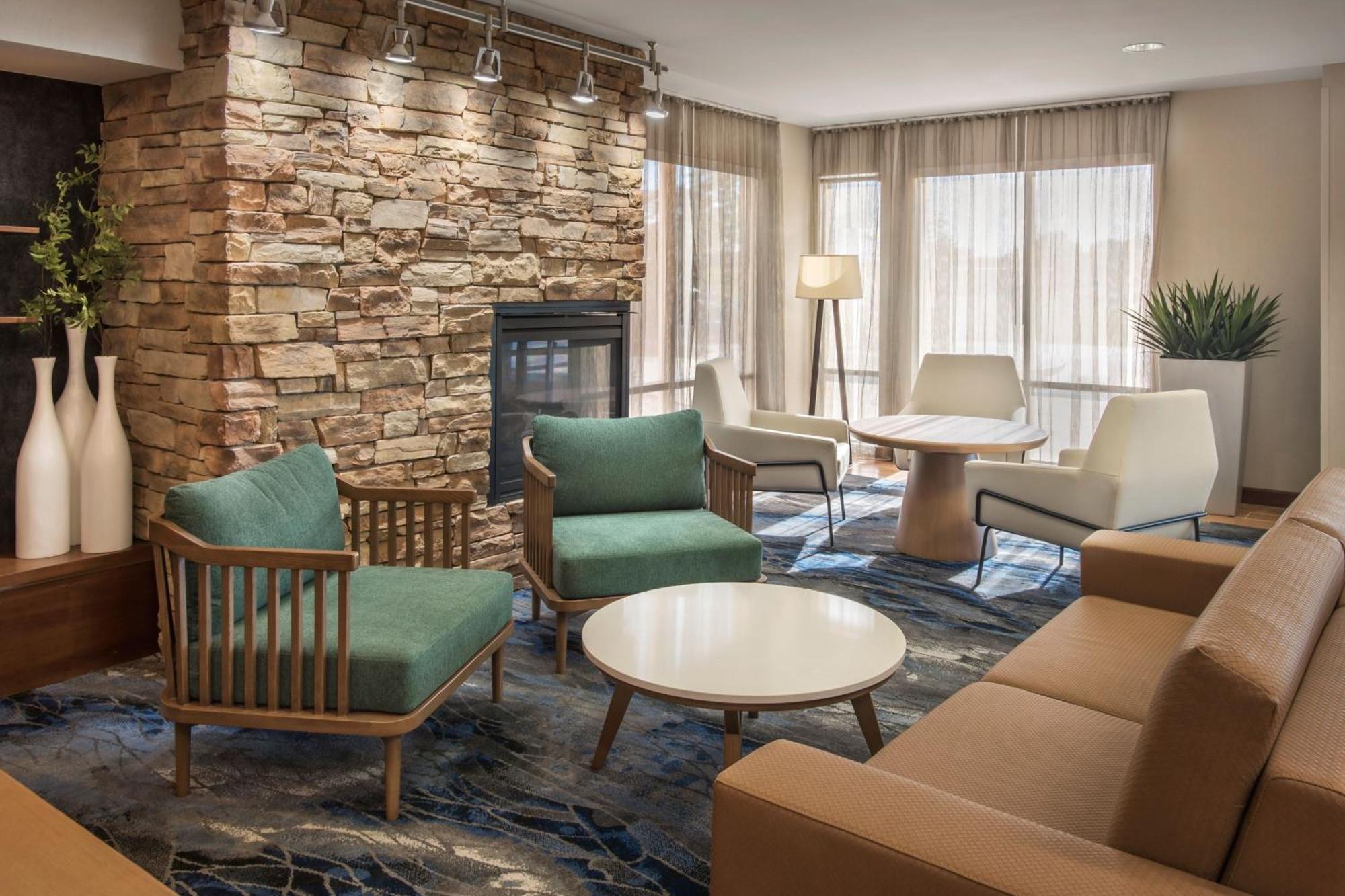 Fairfield Inn & Suites By Marriott Watertown Thousand Islands Exteriör bild